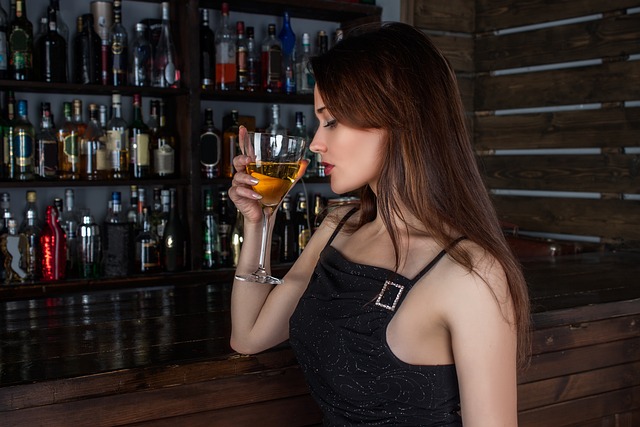 Cafe/Bar - Lucys Bar Cafe 32