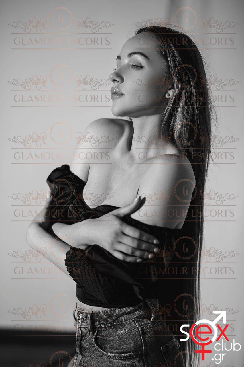 Escort-Olivia-2-1203