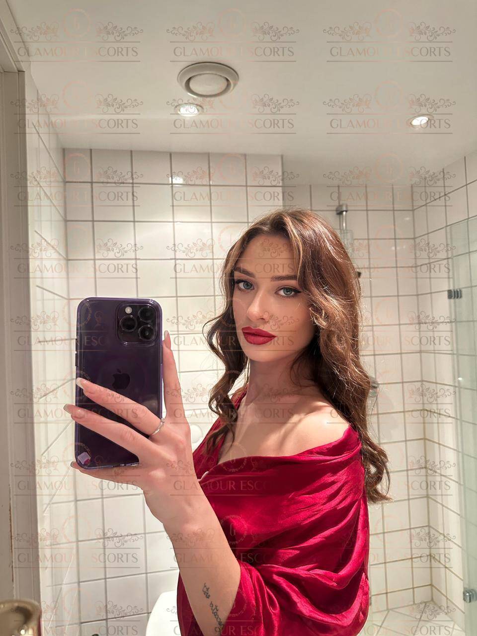 Escort-Adelina-3752