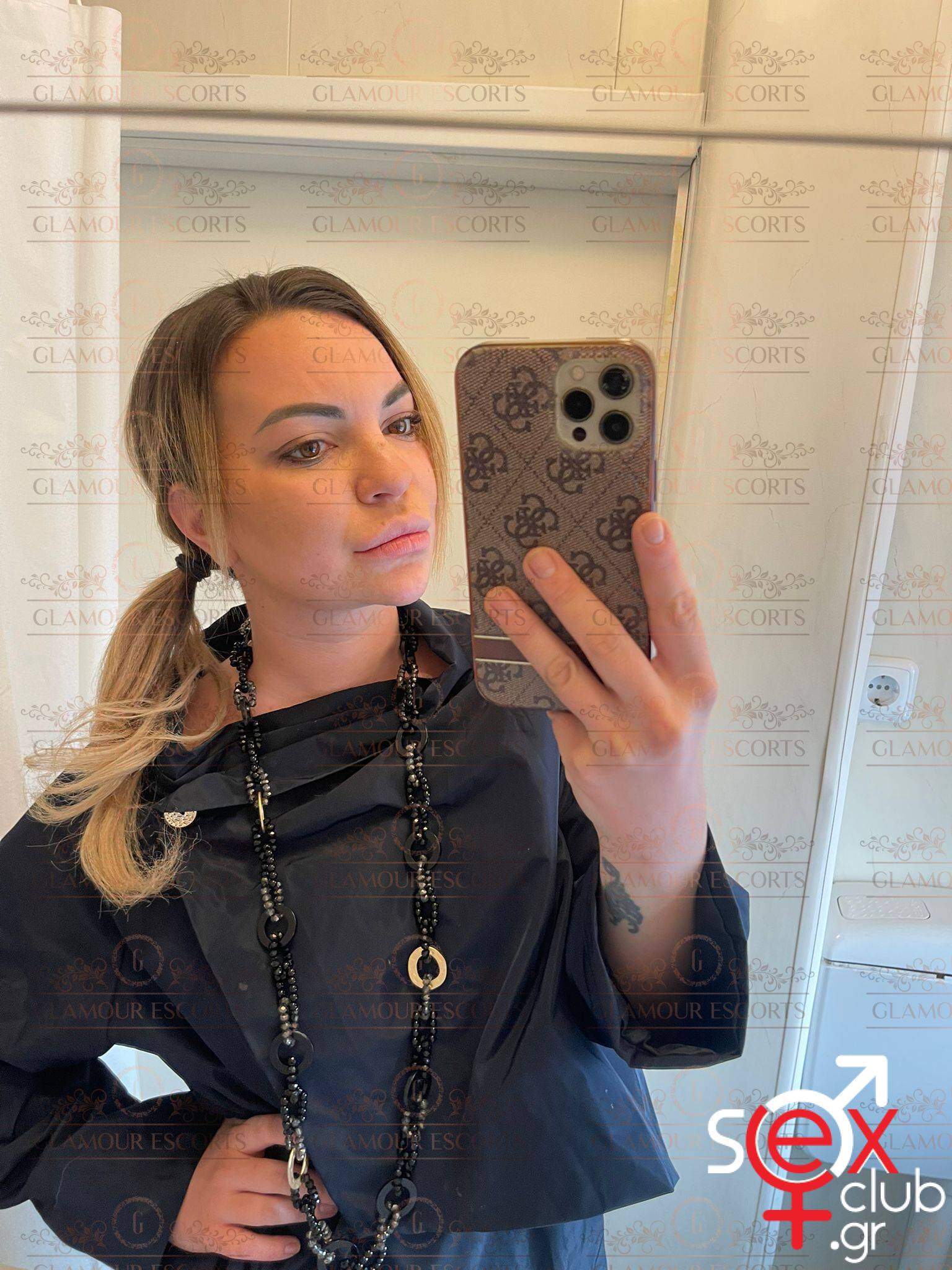 Escort-Laura-4-4780