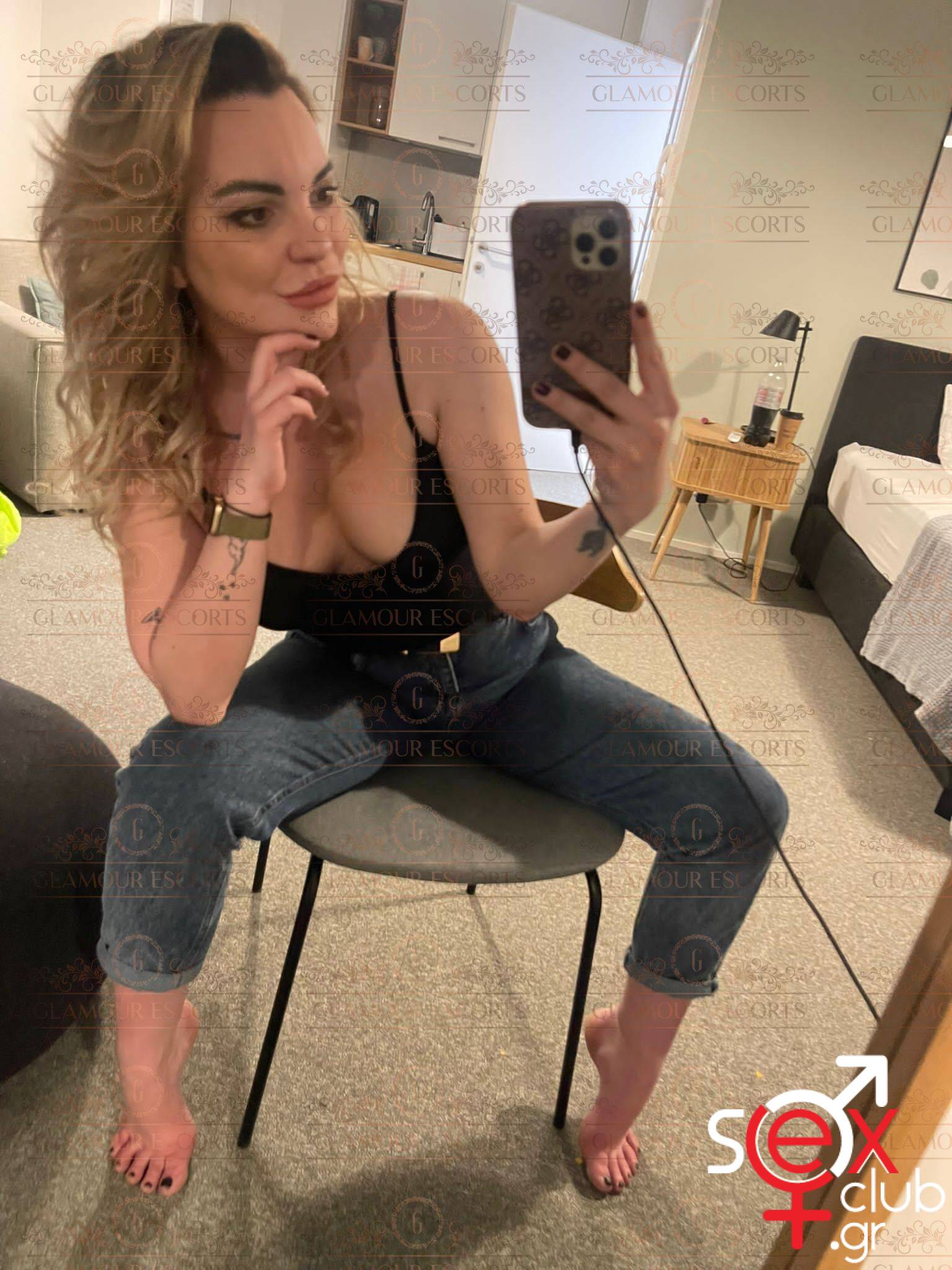 Escort-Laura-4-4780