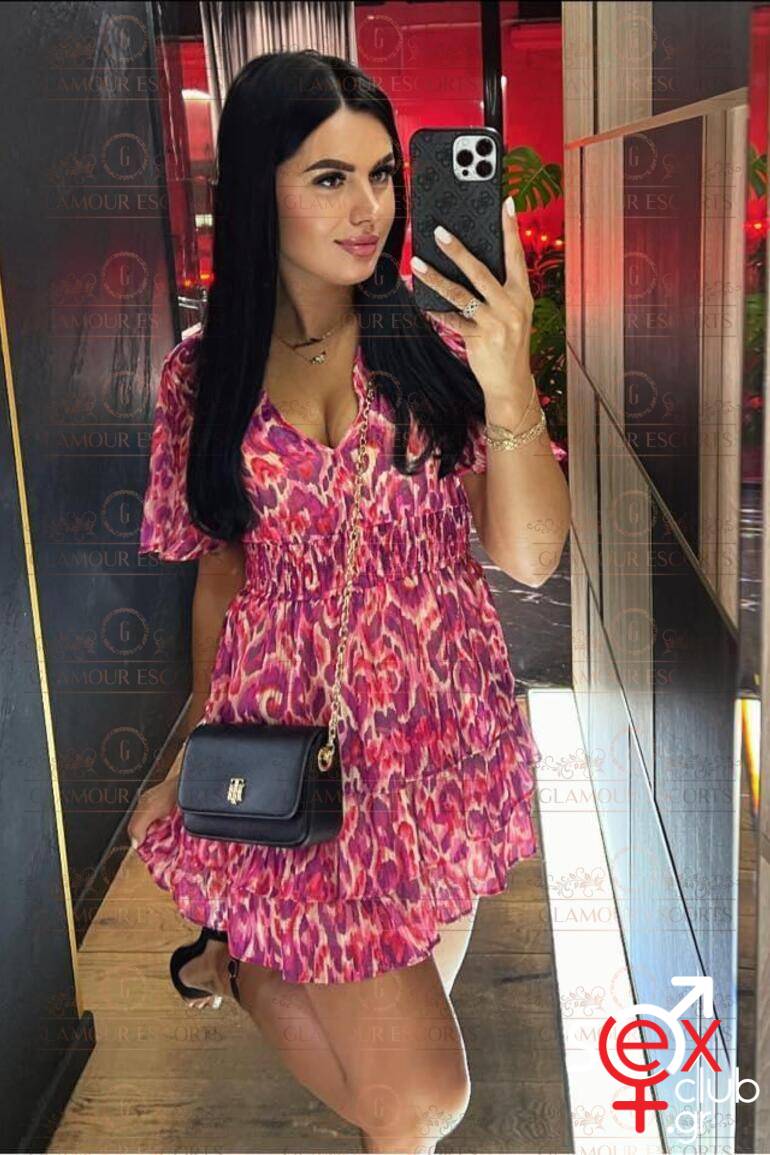 Escort-Lilly-5358