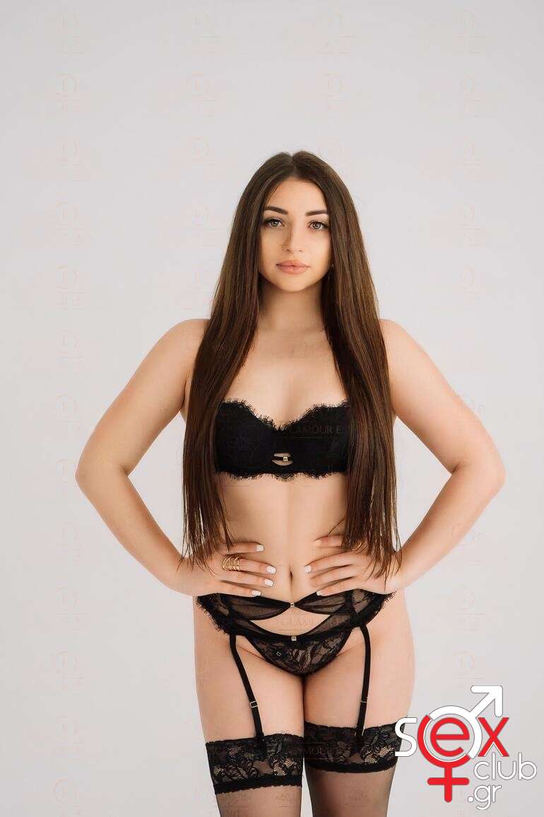 Escort--6257