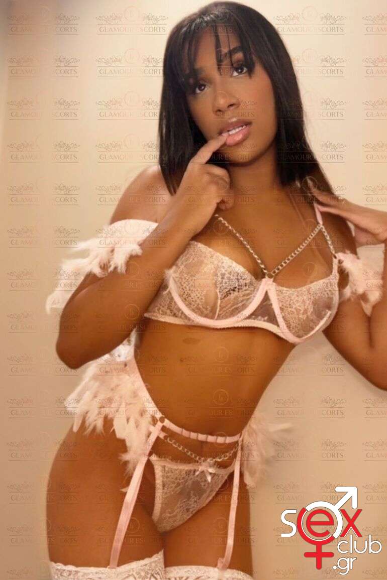 Escort-Fanye-7816