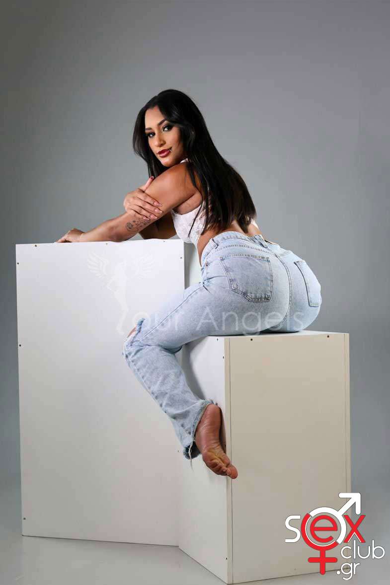 Escort-Bia-2-8050