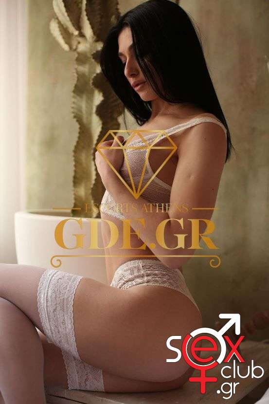 Escort-Ariana-4-8396