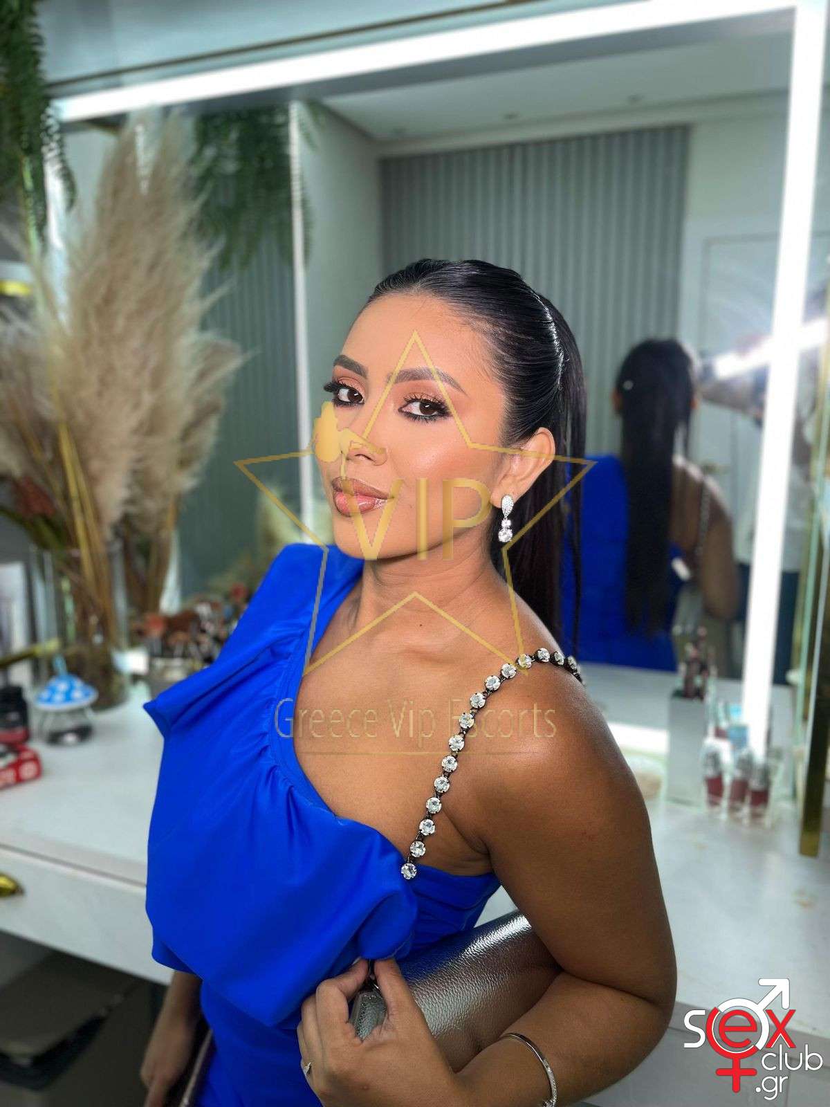 Escort-Larissa-3-9372