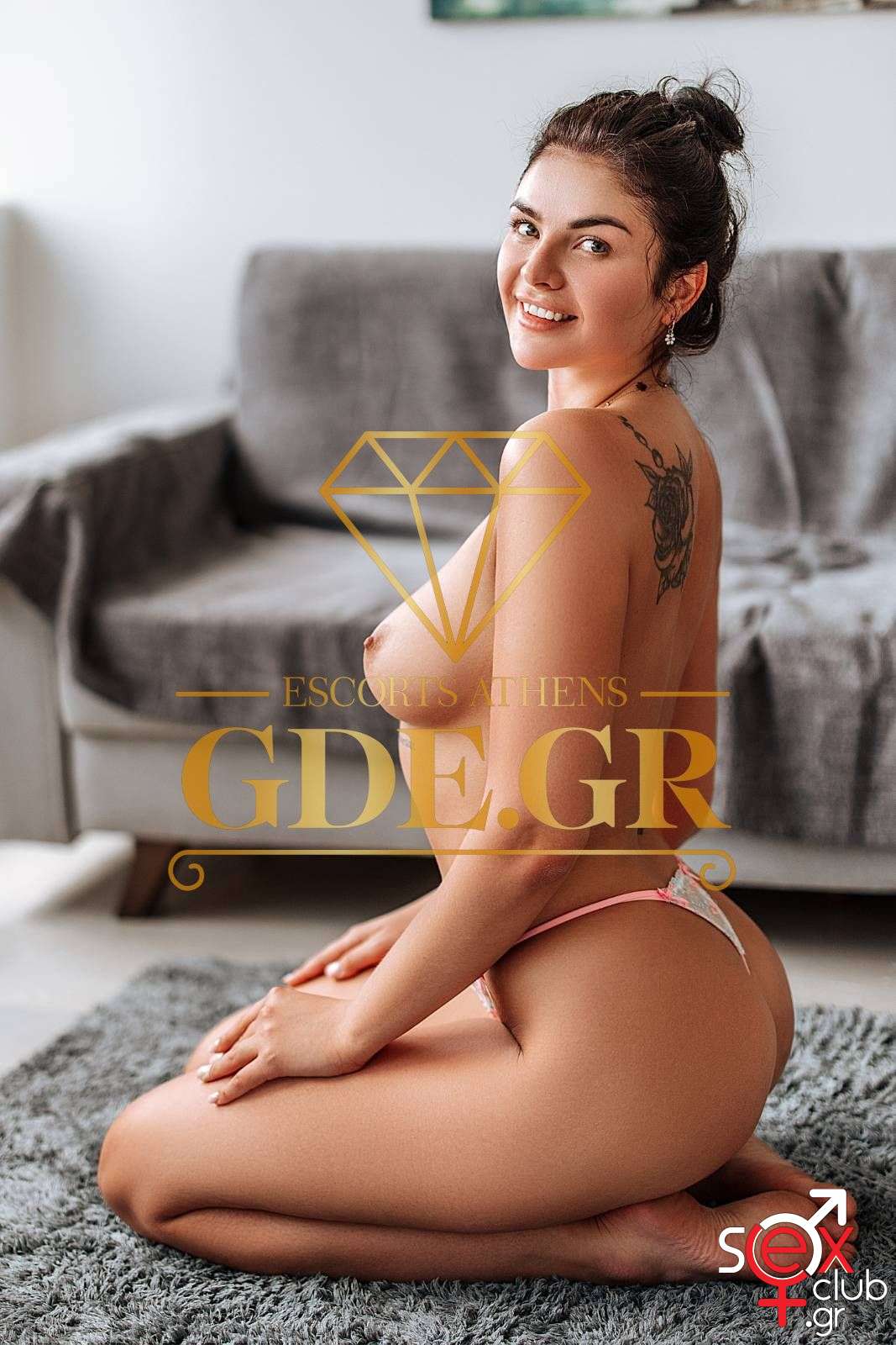 Escort-Kim-2-9364