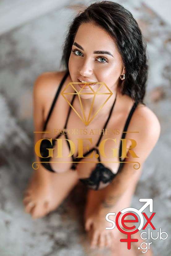 Escort-Kira-8-9724